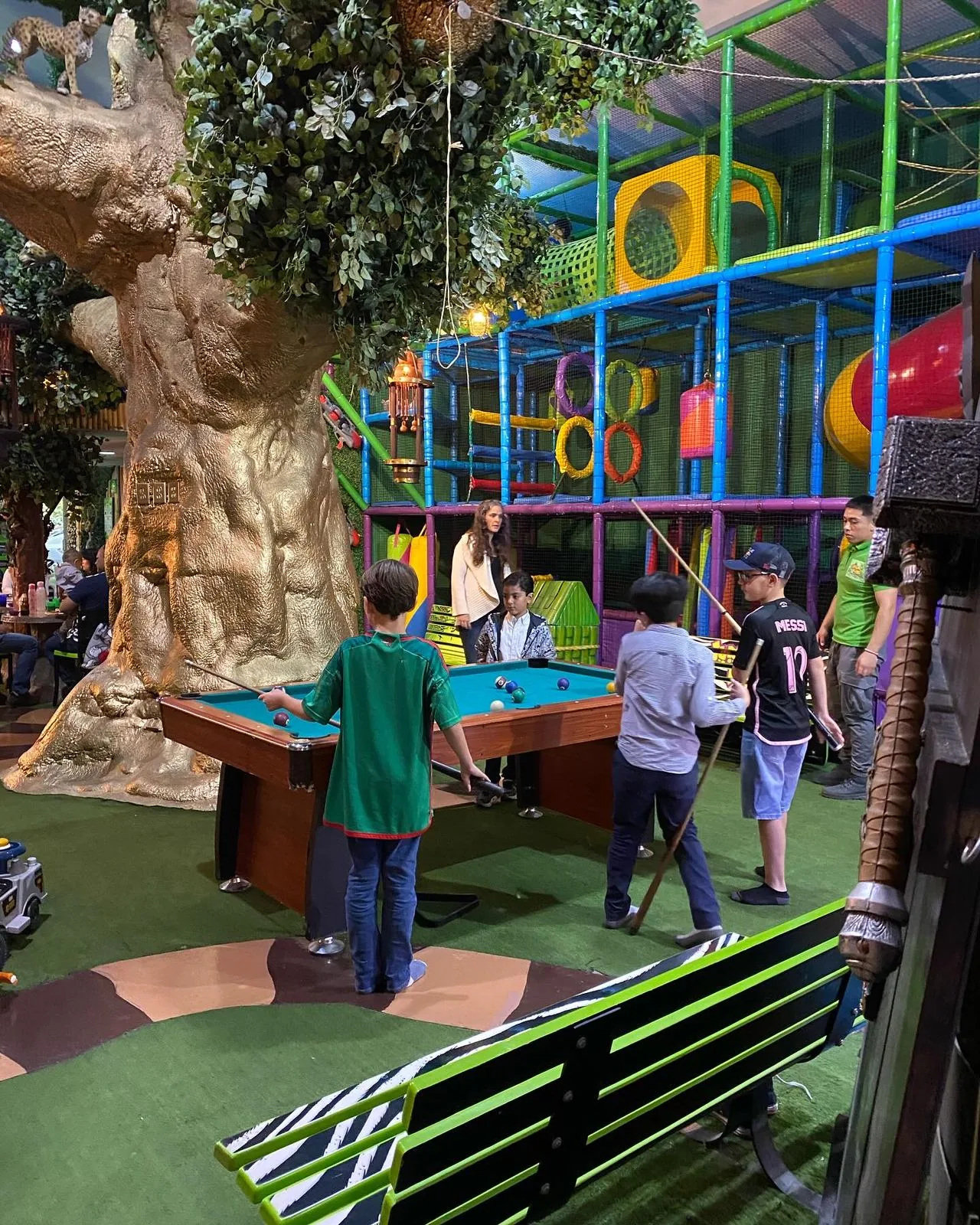 Billar, Futbolito y Hockey en Jungle Kids Platinum